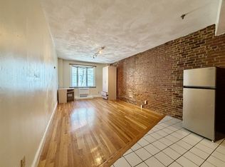 12 Mount Auburn St APT 10, Cambridge, MA 02138