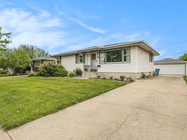 3025 98th Pl, Highland, IN 46322