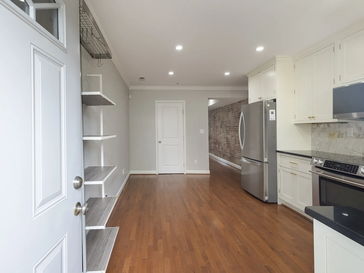 1122 K St SE (DC) - 1 — Photo 2