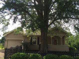 21 Lawrence St, Lyman, SC 29365