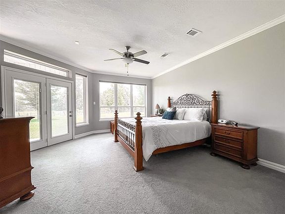 4th image of 6423 Edgehill Cir