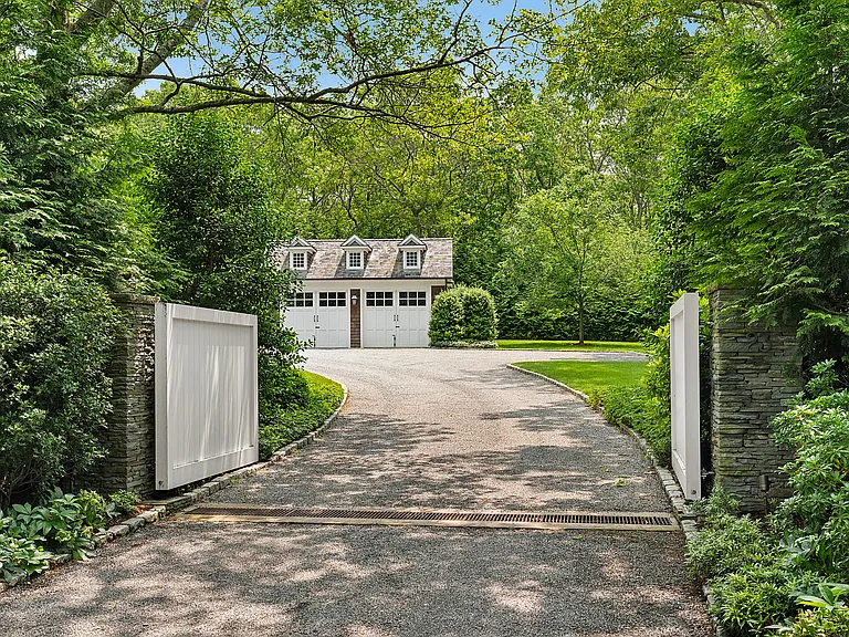 23 Wooded Path — Photo 25
