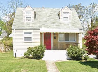 2667 W Park Dr, Baltimore, MD 21207