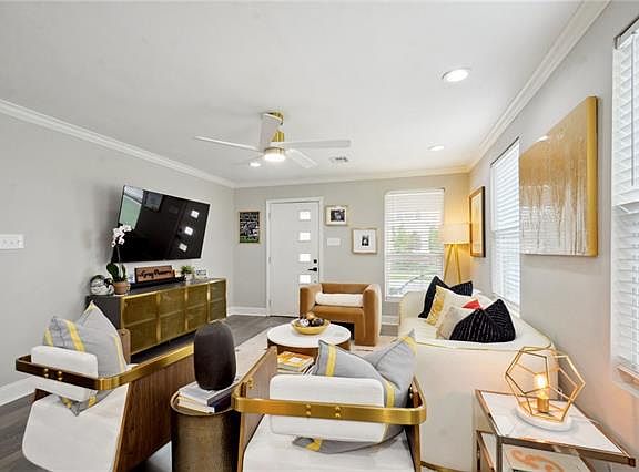 5th image of 6113 Arts St