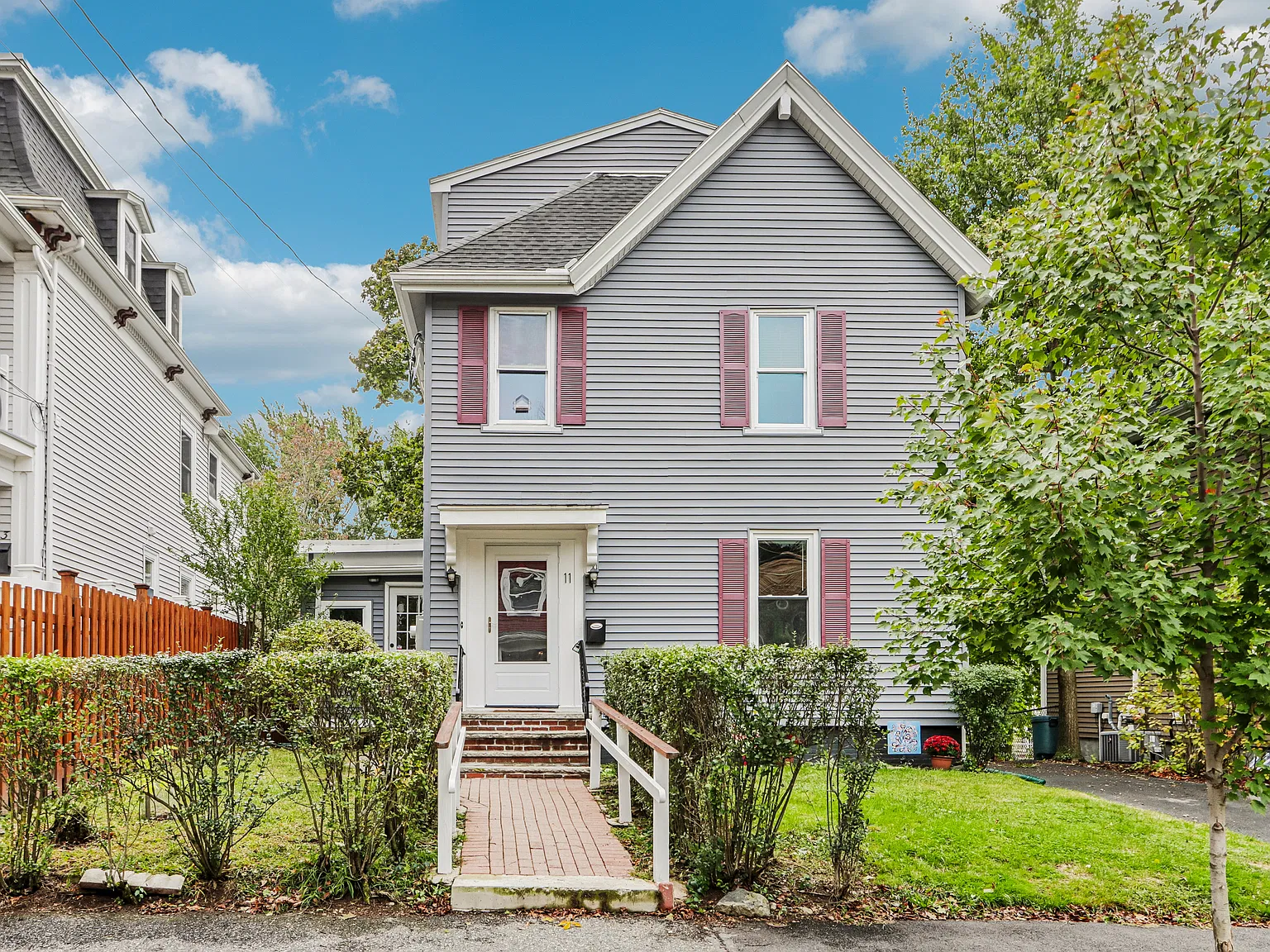 3 bed, 2.5 bath, 1628 sqft, $3,800 — Photo 1