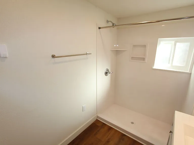 1612 N San Francisco St — Photo 21