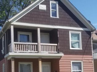 87 Riverside Dr, Racine, WI 53404