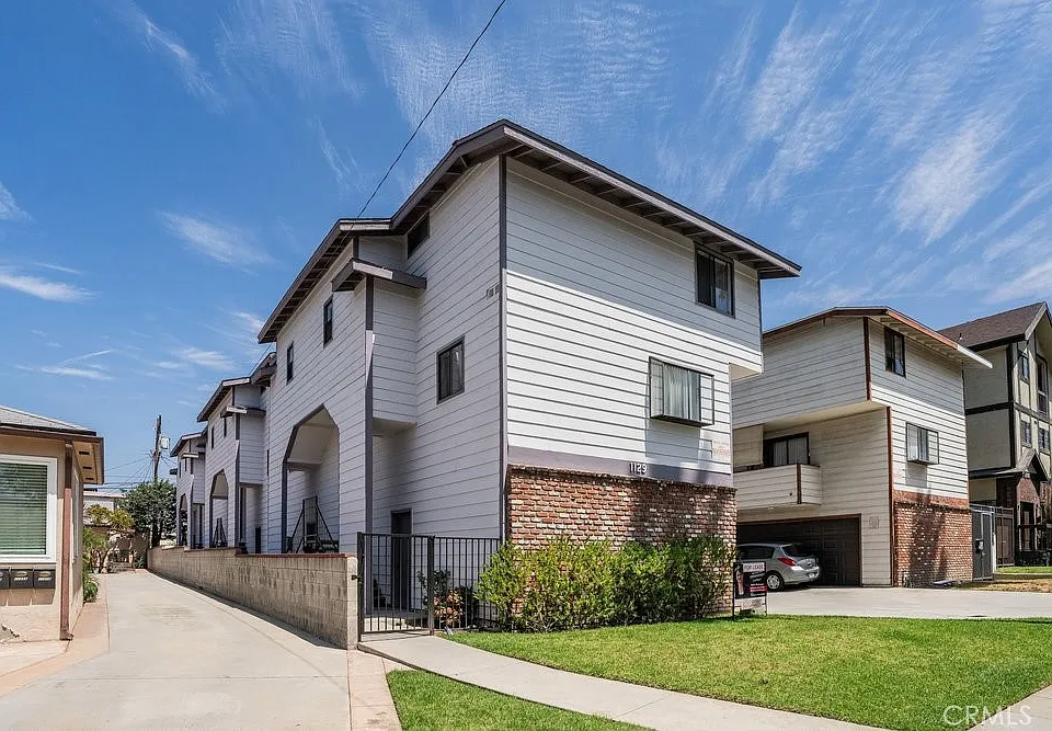1129 Linden Ave #1