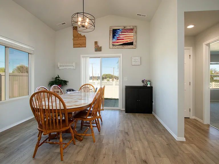 406 Hildago Way — Photo 28
