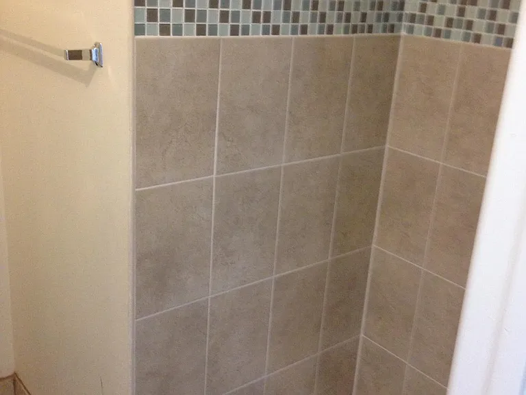 621 Linnard St — Photo 12