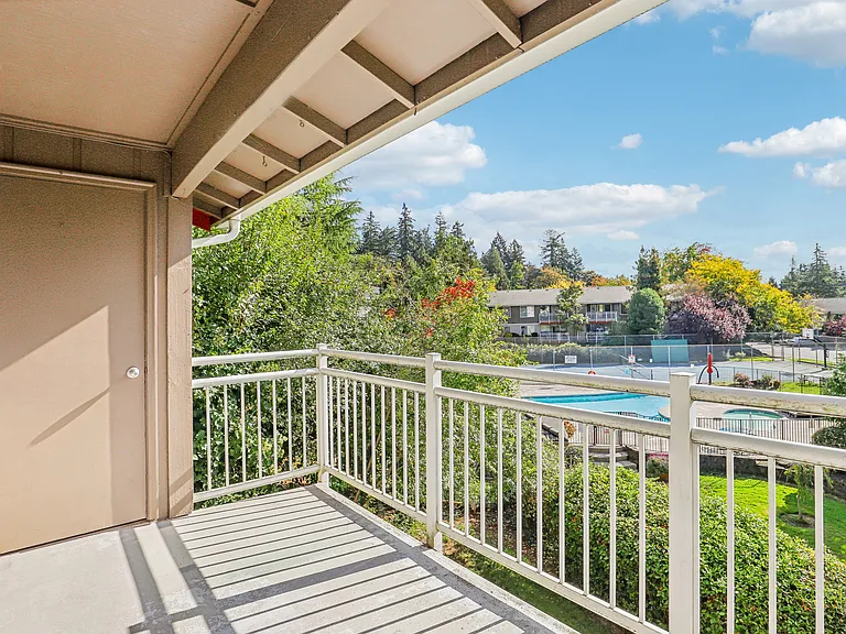 Cascade Park Apartments — Photo 23