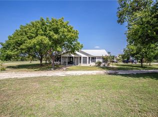 2559 Southwinds Dr, Lorena, TX 76655
