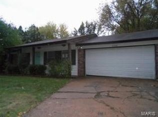 6520 Highway Pp Rd, High Ridge, MO 63049