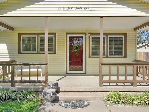 3rd image of 3331 S Downtain St