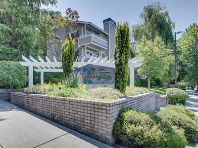 14007 NE 181st St APT A-202, Woodinville, WA, 98072