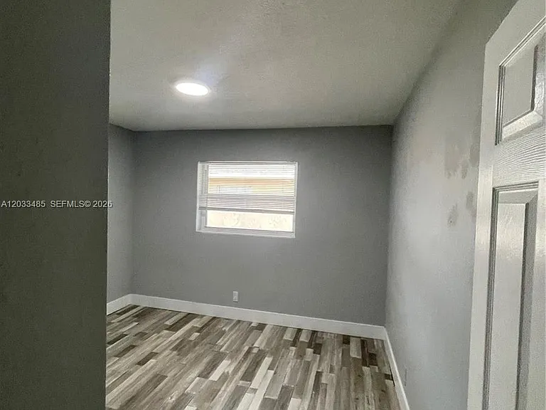1532 SW 5th Pl #D — Photo 15