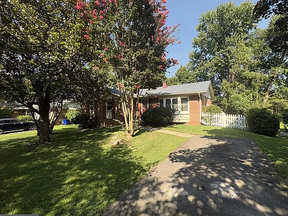 2nd image of 12823 Camellia Dr