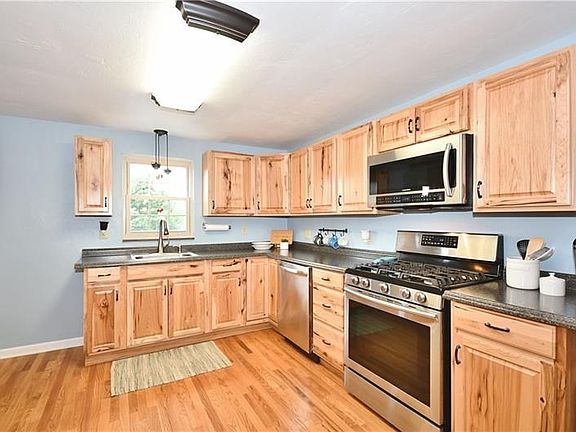 2nd image of 5353 Orchard Hill Dr