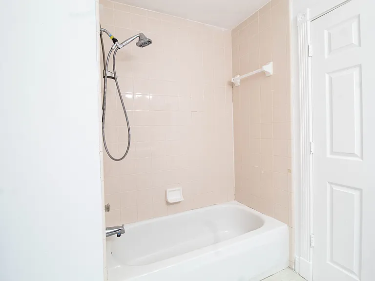 2782 Picadilly Cir — Photo 15