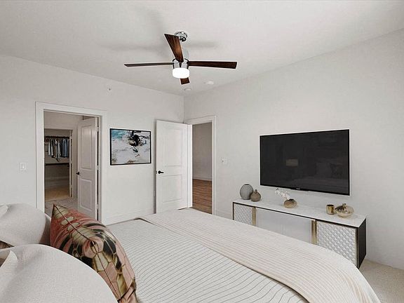 4th image of 7200 W 127th St #1675