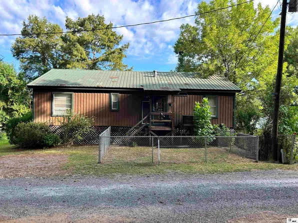 121 Donna Dr, Farmerville, LA 71241