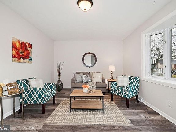 4th image of 25 Estates Ct