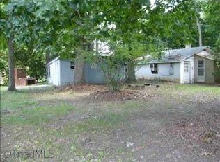 6277 Styers Ferry Rd, Clemmons, NC 27012