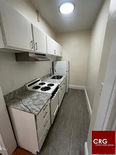 33 Park Dr #1D Photo 1