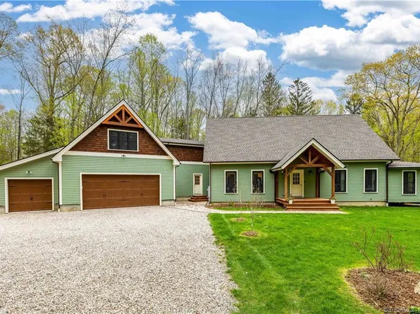 328 Good Hill Road, Woodbury, CT 06798