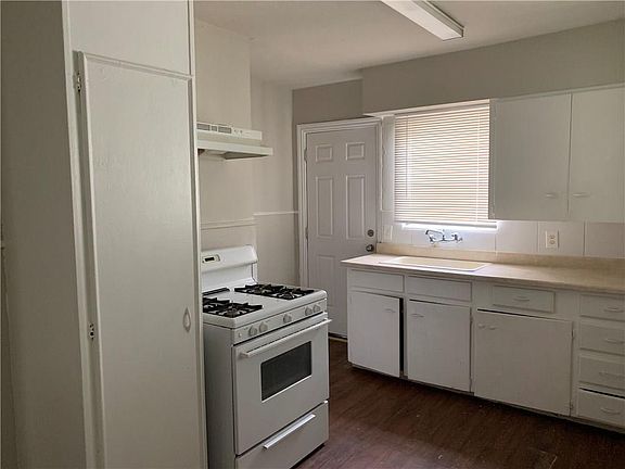 5th image of 1826 Ramsey Ave