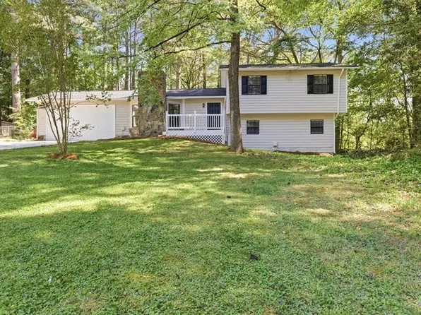 3182 Fireplace Trl, Snellville, GA 30078