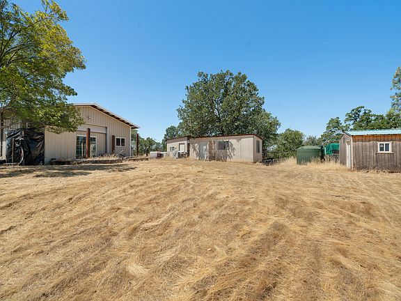 4th image of 16720 Blue Oak Rd