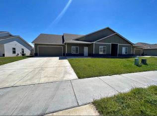 453 S Longbranch Dr #1, Maize, KS 67101