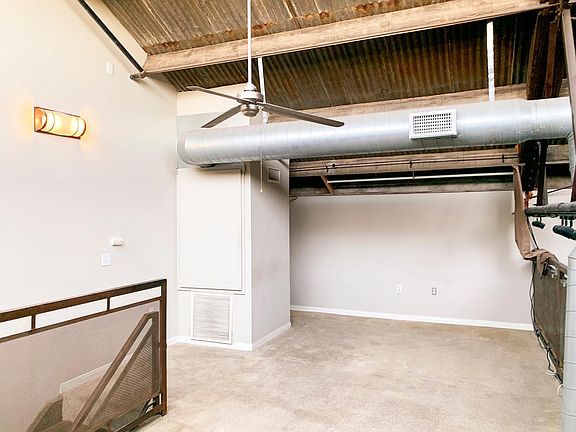 3rd image of 532 W 1st St Unit 204