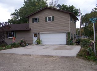 24215 E North Shore Rd, Reedsville, WI 54230
