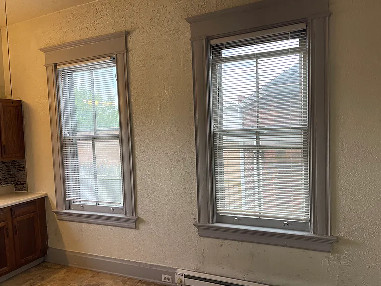 3937 Decoursey Ave #2R — Photo 6