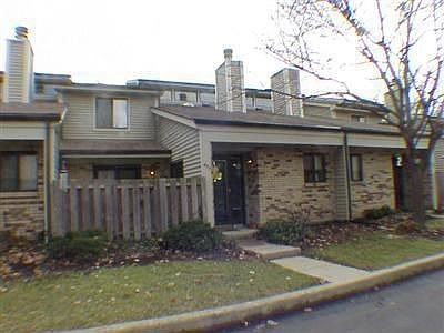 1st image of 455 Jamestown Cir
