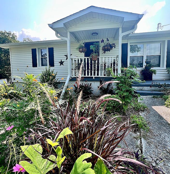 1st image of 207 Bethel Rd