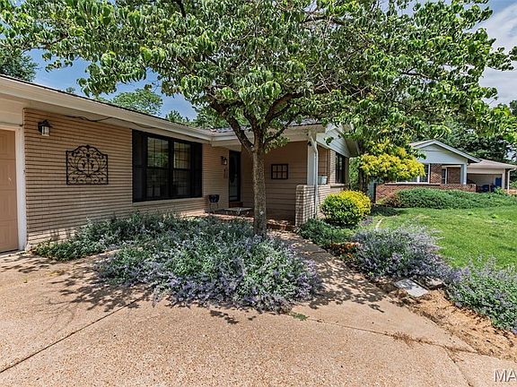 3rd image of 12023 Weshill Ct