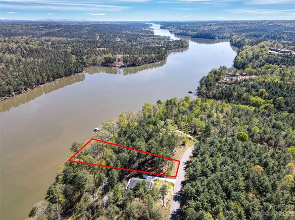 2578 Waterside Blvd NW #70, Valdese, NC 28690