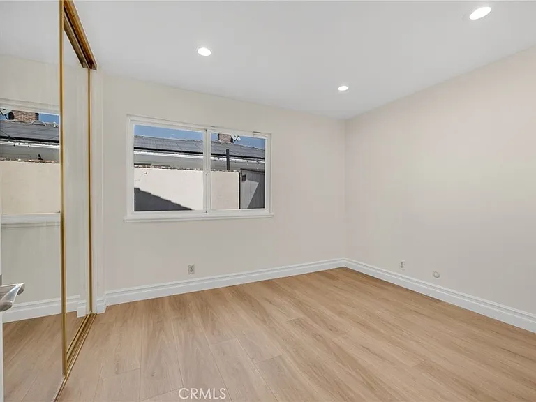 6042 Foxfield Ln — Photo 34