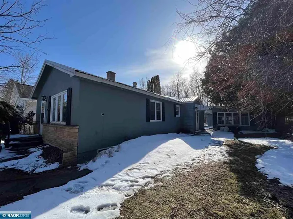 107 Center Ave, Kelly Lake, MN 55746