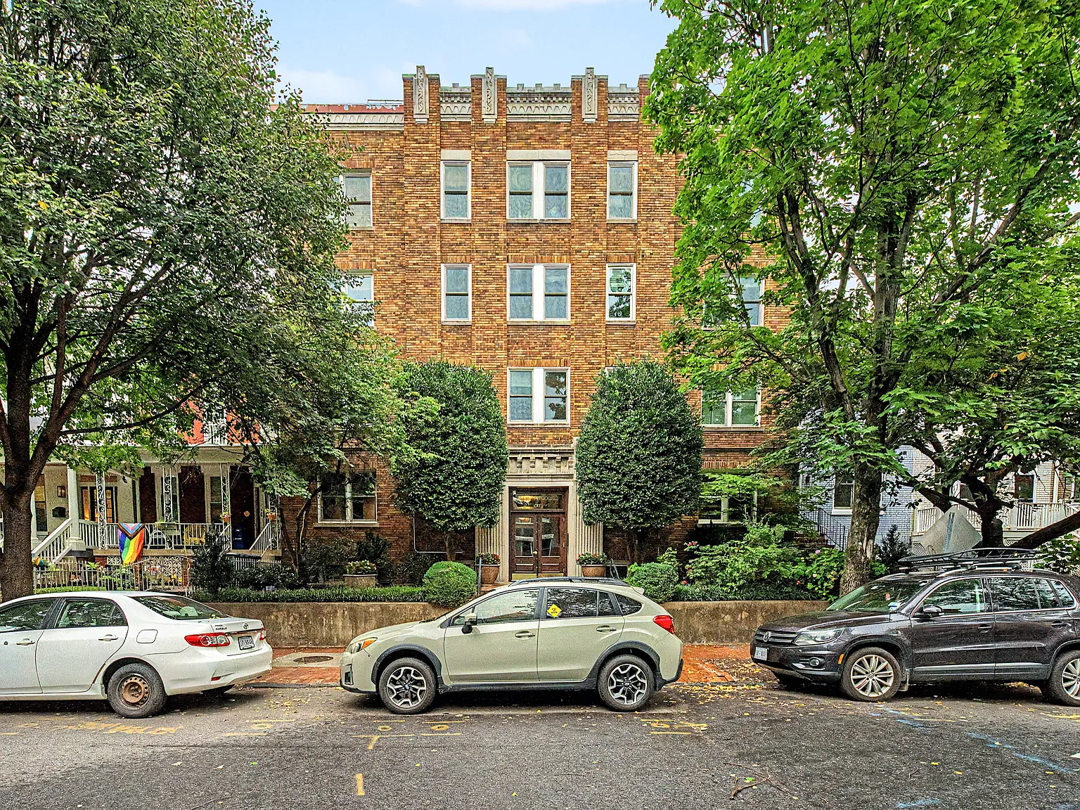 1 bed, 668 sqft, $2,550 — Photo 2