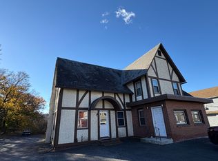 1826 Route 209 APT 6, Brodheadsville, PA 18322