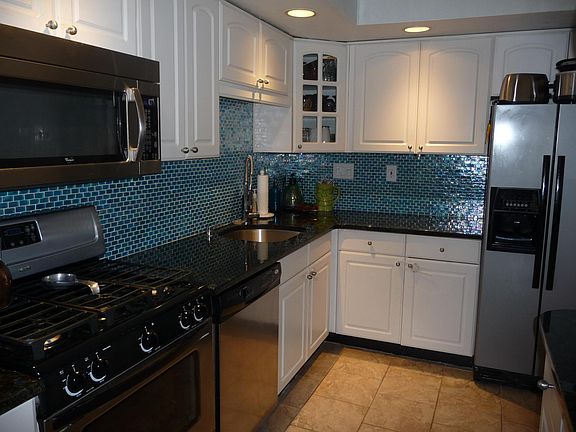 5th image of 29 Upper Mountain Ave APT 2