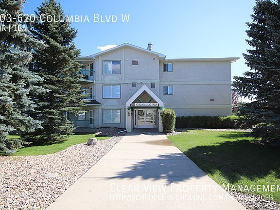 3rd image of 620 S Columbia Blvd W #203