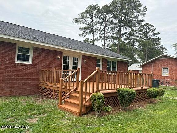 3rd image of 2409 Hardee Road