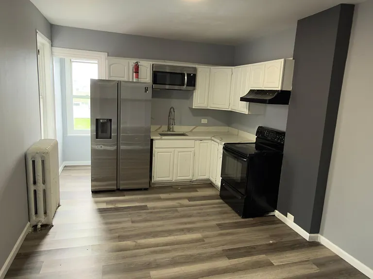 504 N 10th St #2 — Photo 4