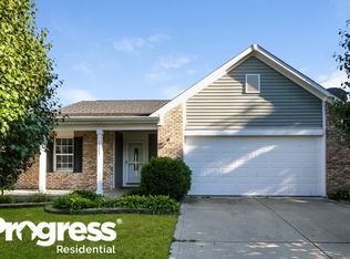 1327 Grand Canyon Cir, Franklin, IN 46131