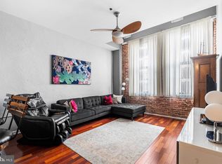 315 New St APT 412, Philadelphia, PA 19106